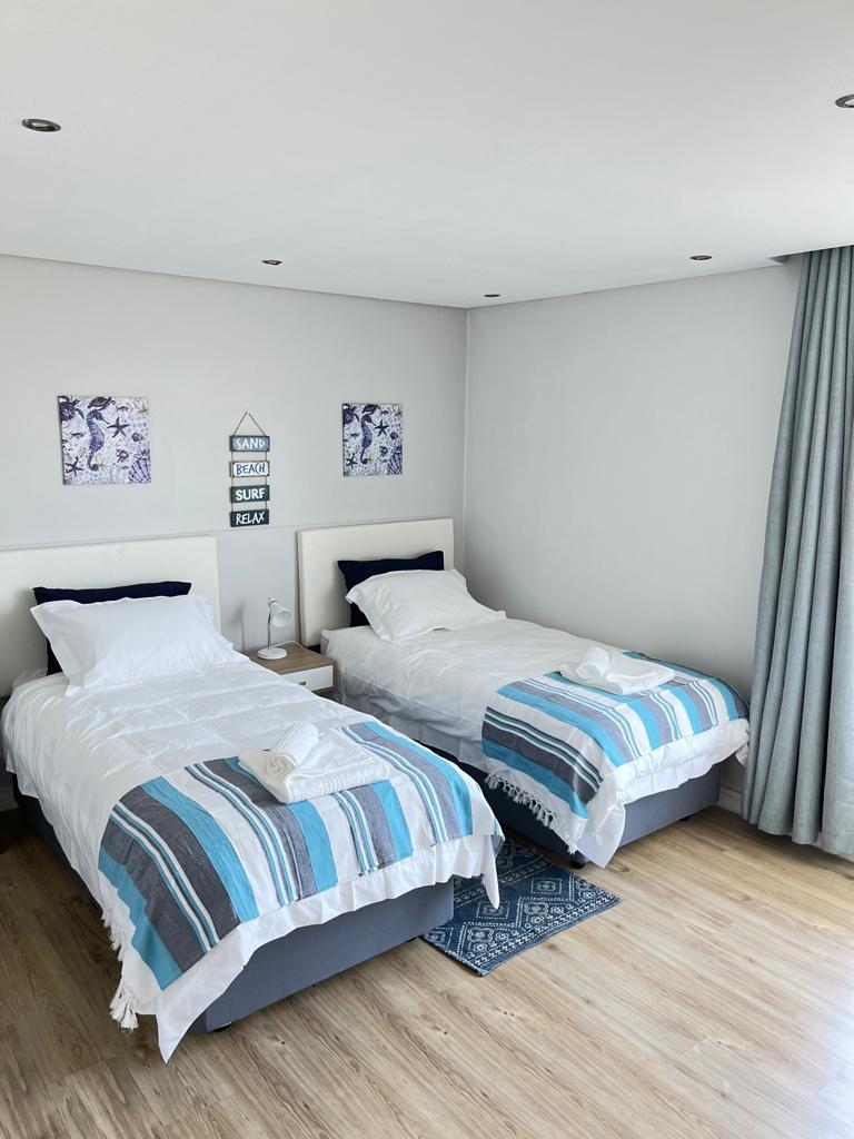 To Let 2 Bedroom Property for Rent in Big Bay Western Cape